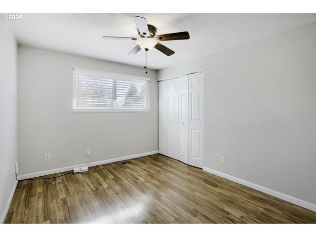20460 Nw ROCK CREEK Blvd, Portland, OR 97229
