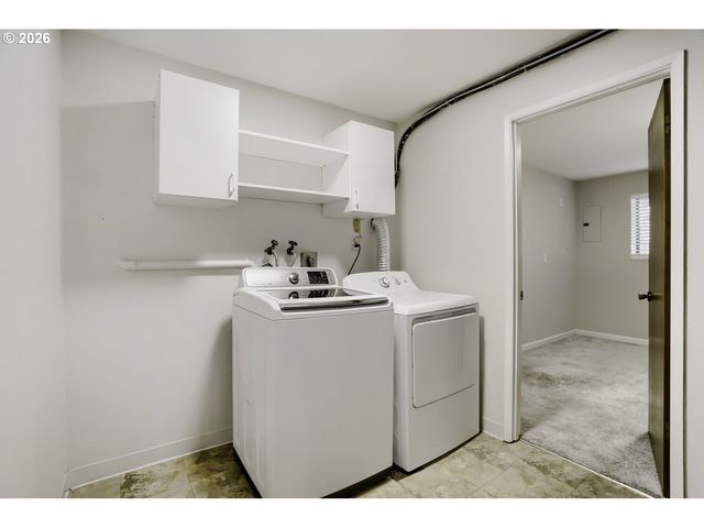 20460 Nw ROCK CREEK Blvd, Portland, OR 97229
