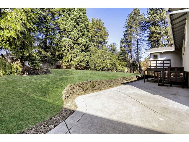 20460 Nw ROCK CREEK Blvd, Portland, OR 97229