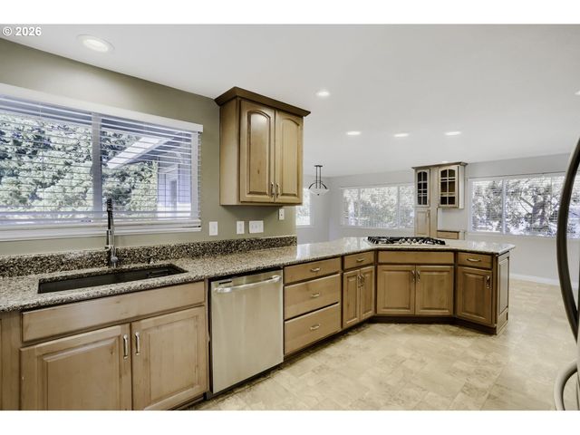 20460 Nw ROCK CREEK Blvd, Portland, OR 97229