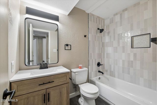 4453 E PUEBLO Avenue, Phoenix, AZ 85040
