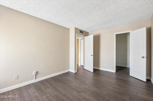 4453 E PUEBLO Avenue, Phoenix, AZ 85040