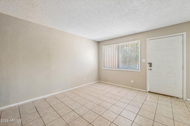 4453 E PUEBLO Avenue, Phoenix, AZ 85040