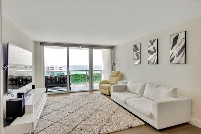 100 Bayview Drive 1008, Sunny Isles Beach, FL 33160