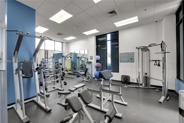 100 Bayview Drive 1008, Sunny Isles Beach, FL 33160