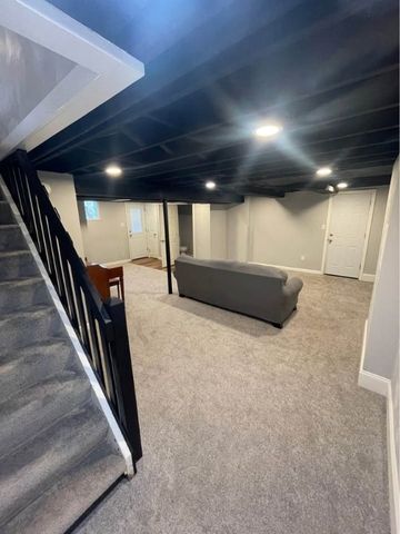 737 Garlow Blvd, Plum Boro, PA 15239