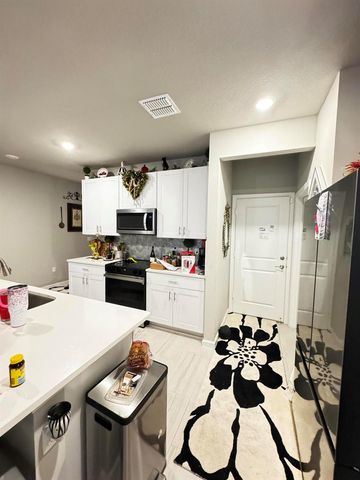 5646 SE Edgewater Circle, Stuart, FL 34997