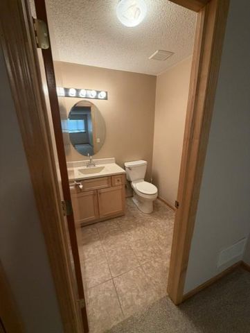 4820 Underwood Lane N E, Plymouth, MN 55442