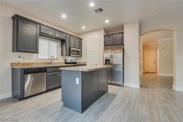 40 Hoke Edward Court, North Las Vegas, NV 89031