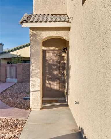 40 Hoke Edward Court, North Las Vegas, NV 89031