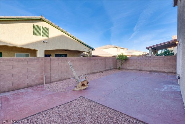 40 Hoke Edward Court, North Las Vegas, NV 89031