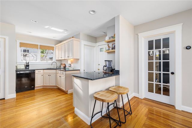 23 Lawn Avenue, Warwick, RI 02888