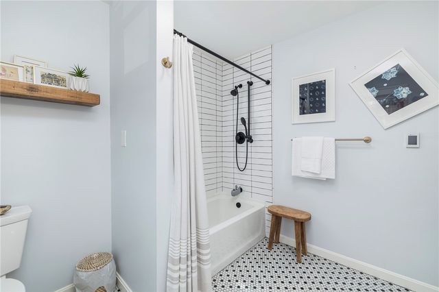 23 Lawn Avenue, Warwick, RI 02888