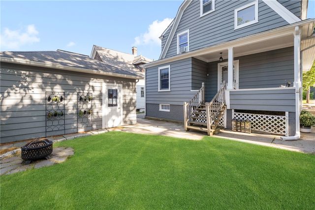 23 Lawn Avenue, Warwick, RI 02888