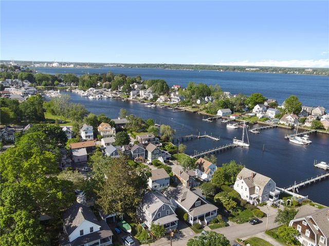 23 Lawn Avenue, Warwick, RI 02888