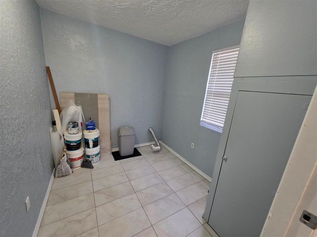 3803 NW Lake Ave, Lawton, OK 73505