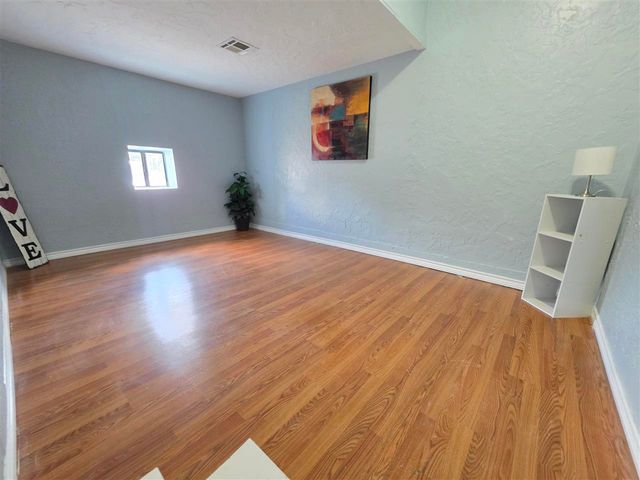 3803 NW Lake Ave, Lawton, OK 73505