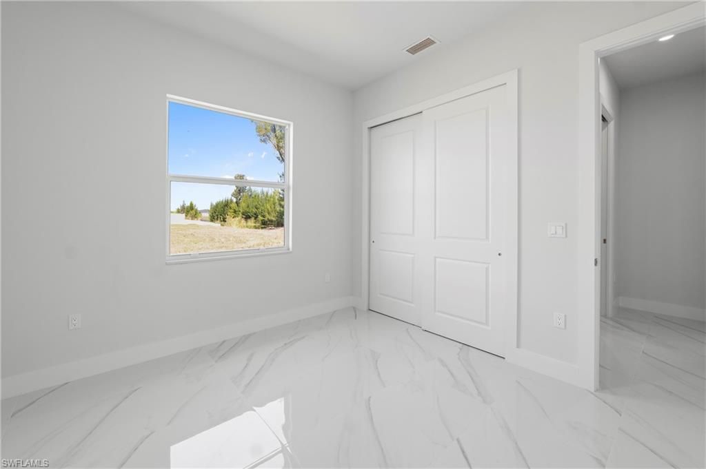 Image 18 of property listing at 121 8th TER, Cape Coral, FL 33909