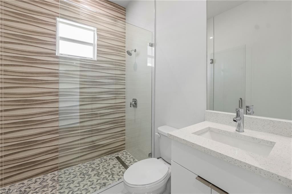 Image 24 of property listing at 121 8th TER, Cape Coral, FL 33909