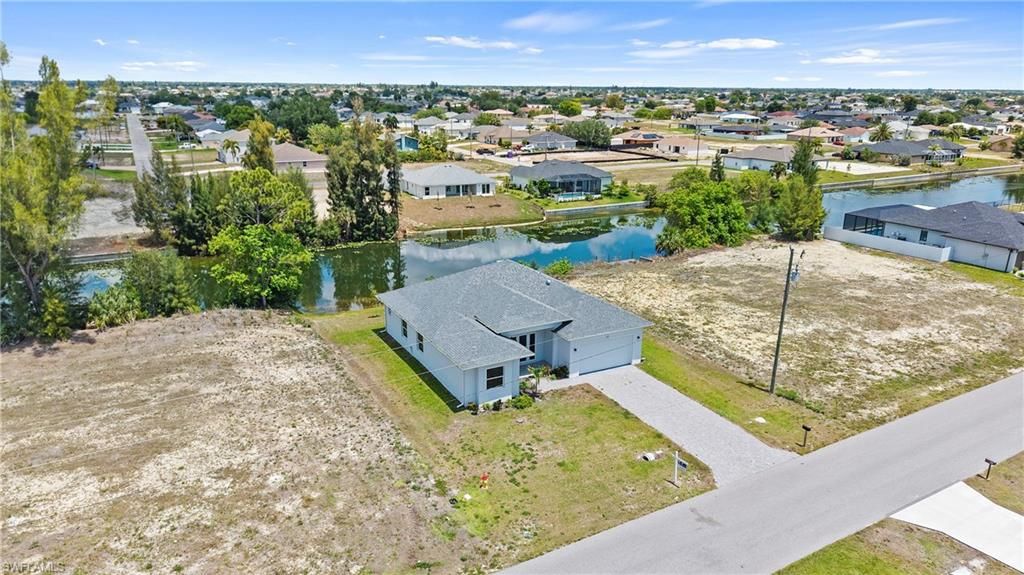Image 36 of property listing at 121 8th TER, Cape Coral, FL 33909