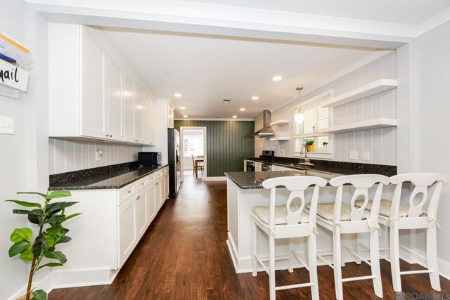 423 Avenue E, Port Allen, LA 70767