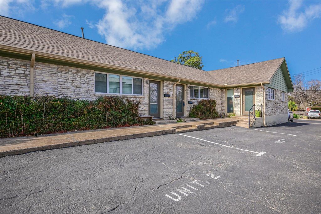 1311 E 52nd ST 2, Austin, TX 78723