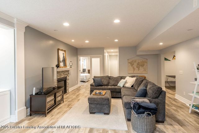 1235 Joann Lane, Williamston, MI 48895