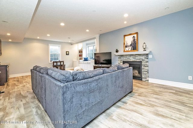 1235 Joann Lane, Williamston, MI 48895