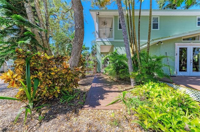 820 N ELM STREET, Englewood, FL 34223