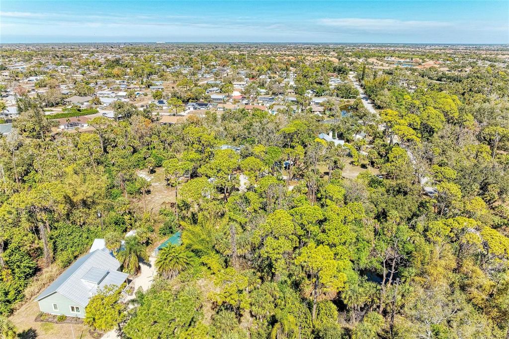 Image 14 of property listing at 820 N ELM STREET, Englewood, FL 34223