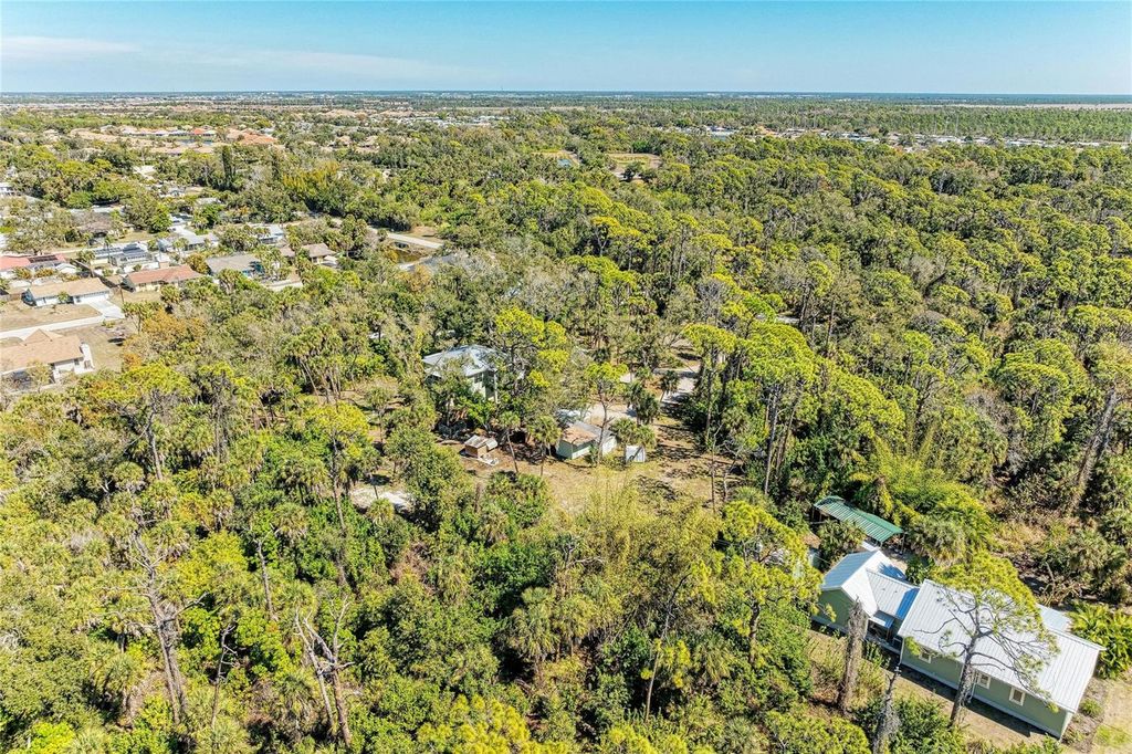 Image 17 of property listing at 820 N ELM STREET, Englewood, FL 34223