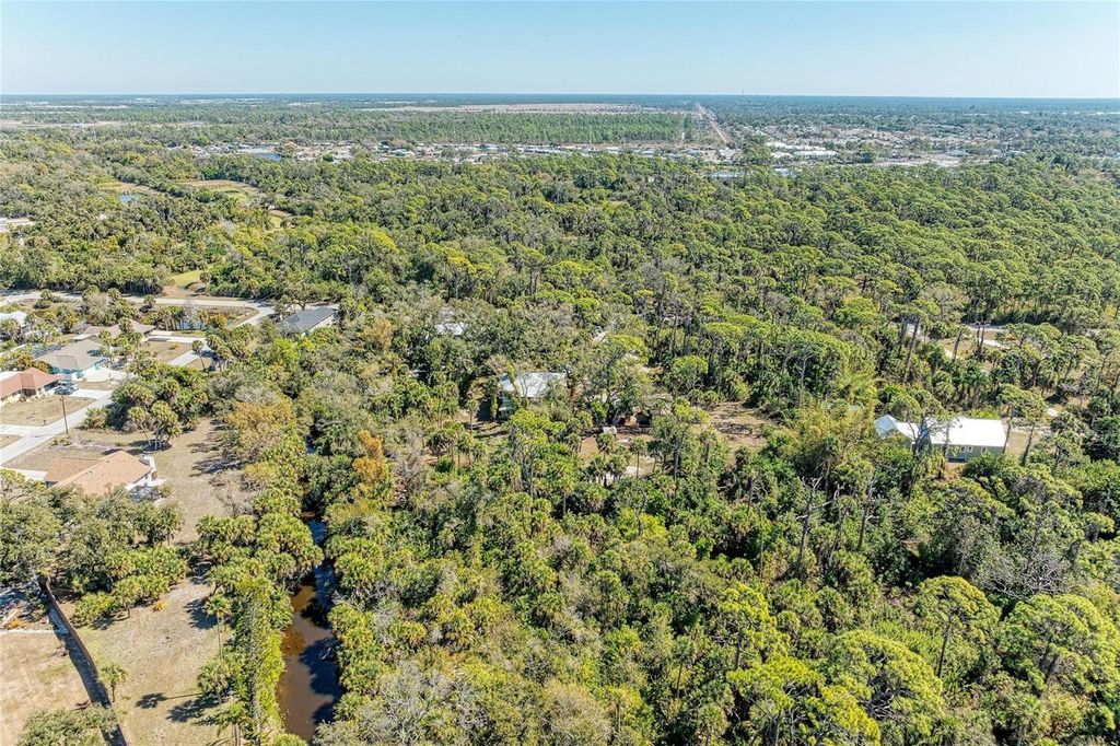 Image 20 of property listing at 820 N ELM STREET, Englewood, FL 34223