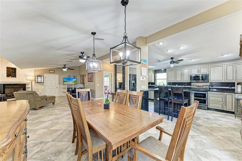 Image 35 of property listing at 820 N ELM STREET, Englewood, FL 34223