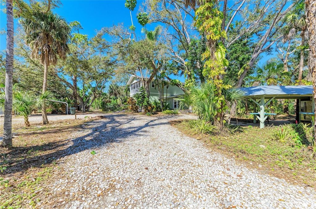 Image 87 of property listing at 820 N ELM STREET, Englewood, FL 34223