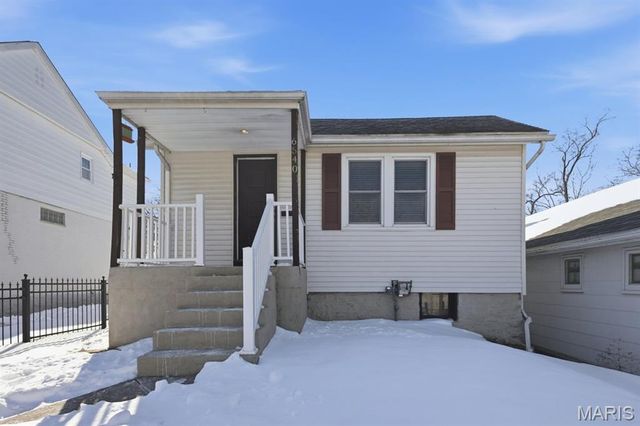 6540 McCune Avenue, St Louis, MO 63139