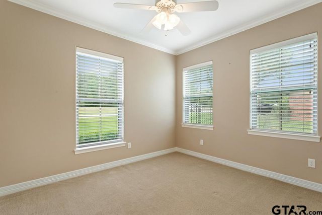 207 Senter Ave, Whitehouse, TX 75791