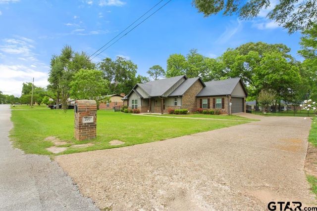 207 Senter Ave, Whitehouse, TX 75791