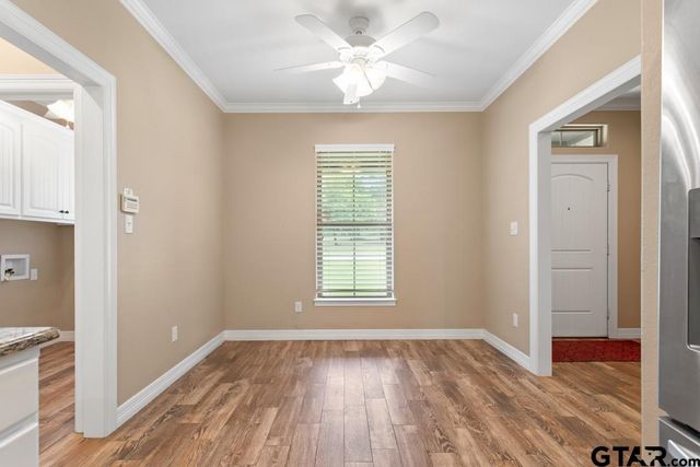 207 Senter Ave, Whitehouse, TX 75791