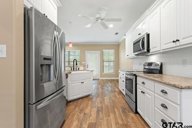 207 Senter Ave, Whitehouse, TX 75791