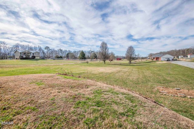 106 McDowell Lane, Seymour, TN 37865