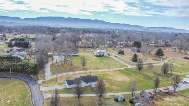 106 McDowell Lane, Seymour, TN 37865