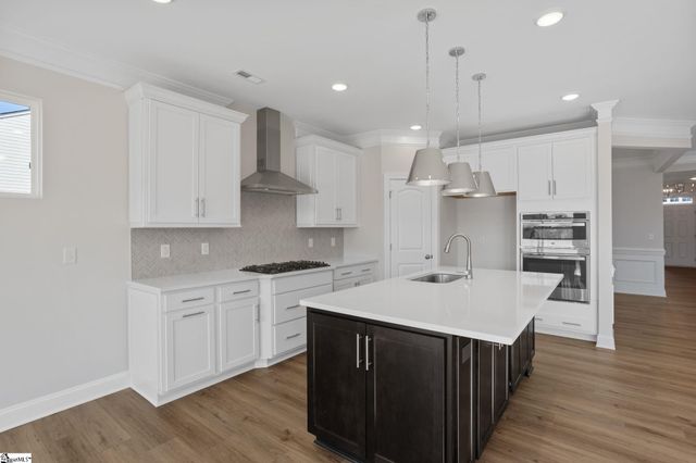 1820 Betsy Ross Drive, Moore, SC 29369