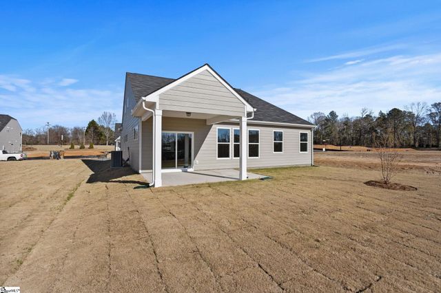 1820 Betsy Ross Drive, Moore, SC 29369