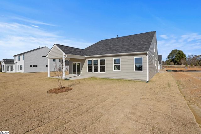 1820 Betsy Ross Drive, Moore, SC 29369