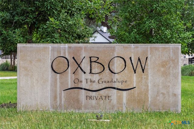 831 Wade Road, New Braunfels, TX 78132