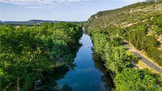 831 Wade Road, New Braunfels, TX 78132