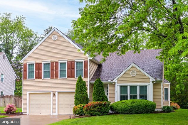 1452 HAWKS NEST CT, Herndon, VA 20170