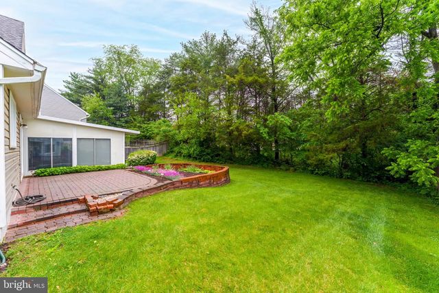 1452 HAWKS NEST CT, Herndon, VA 20170