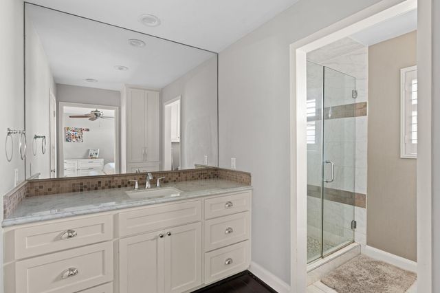 5743 Jason Street, Houston, TX 77096