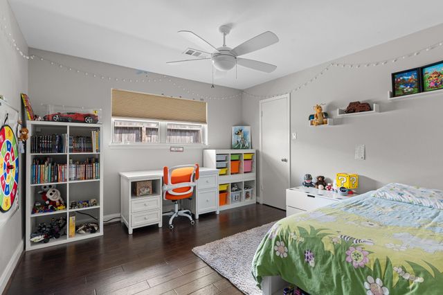 5743 Jason Street, Houston, TX 77096